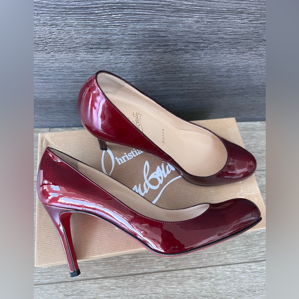Christian Louboutin Simple Pump 85, size 37.5. Dark red patent